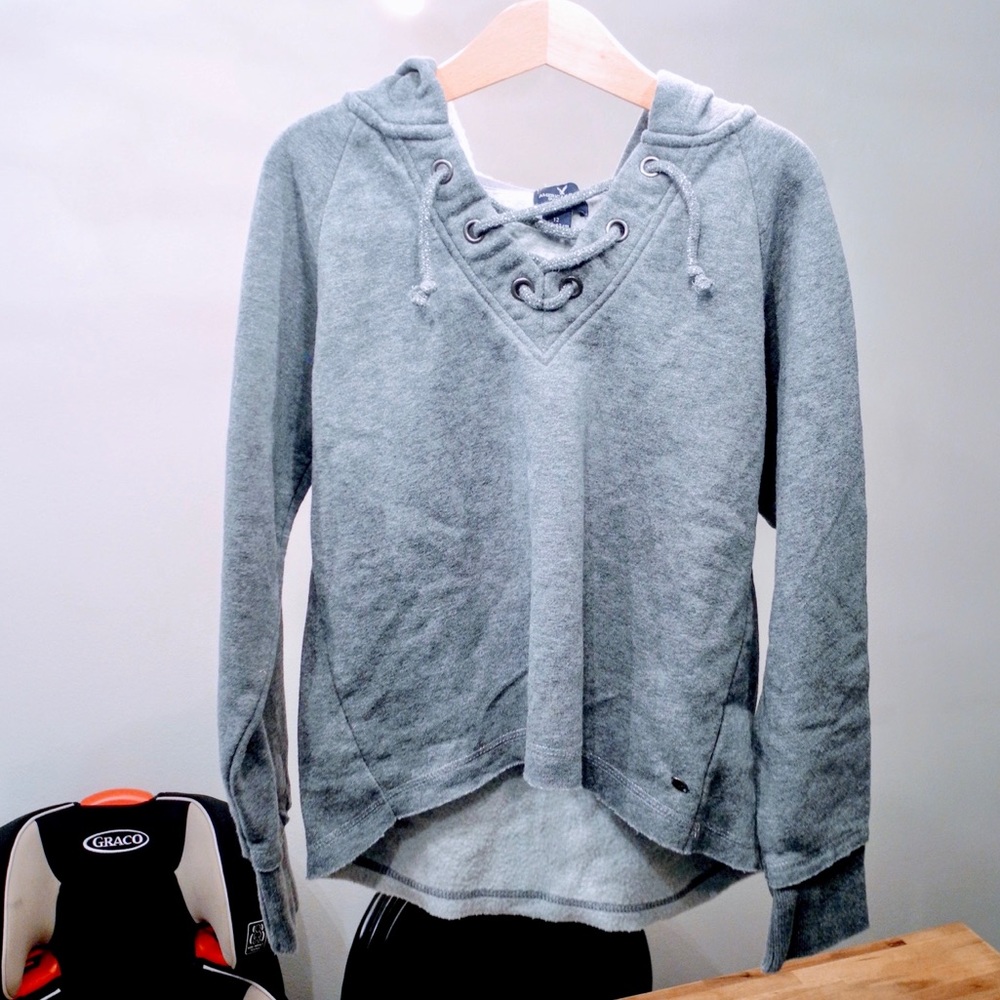 ❤️ 4/$20 American Eagle Grey Lace Up Hoodie size 12